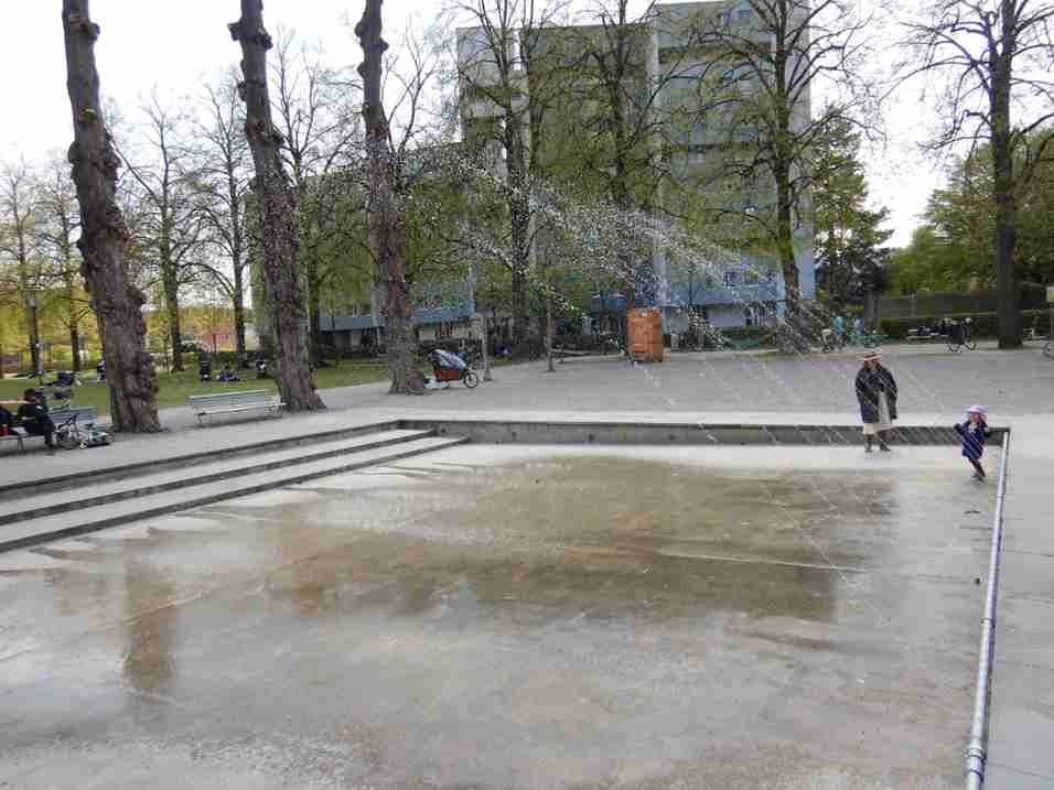 Stadt Zürich GSZ Josefswiese Wasserspiel Stadt Zürich Josefswiese Wasserspiel